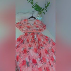 Elegant dusty pink floral midi dress